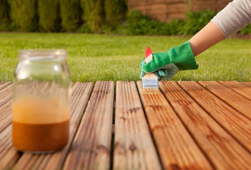 Choosing the Right Deck Treatment Product