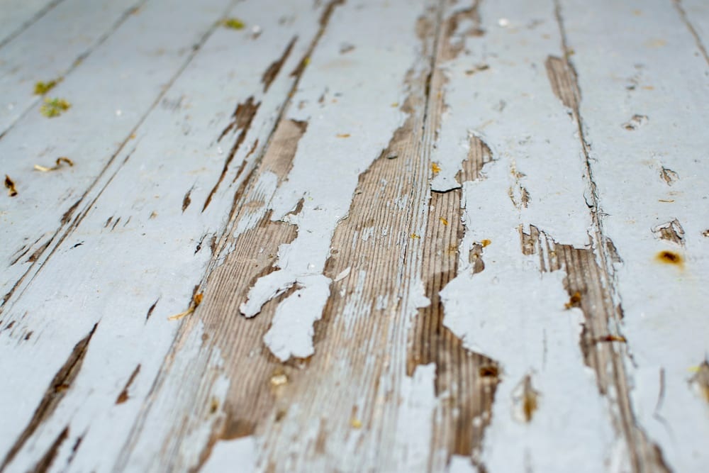 Step-by-Step Guide to Stripping Deck Paint Safely