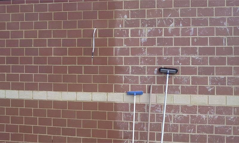 Safe mortar removal methods you can do yourself