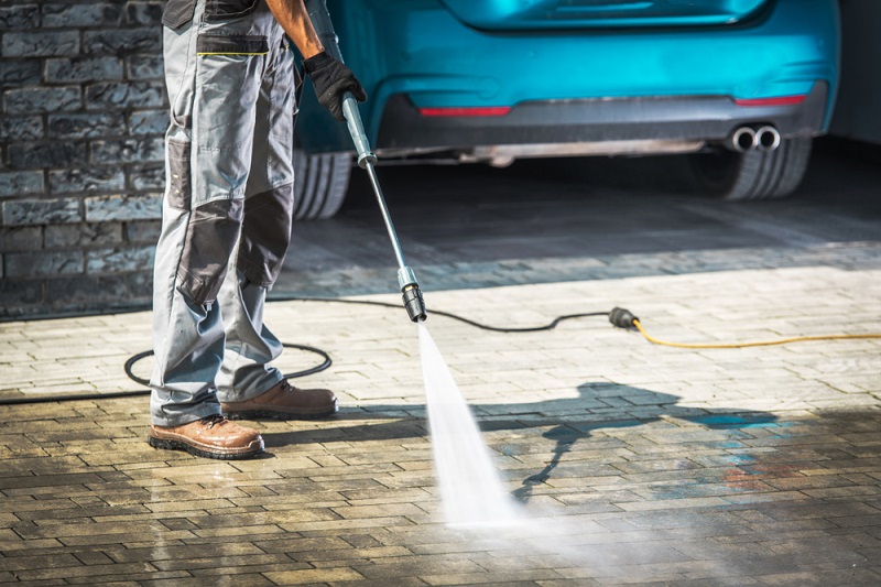 Tips for pressure washing your driveway without harming the environment