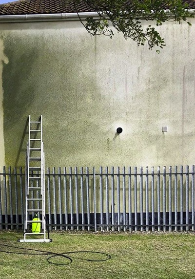 Render cleaning case 01 before (Bristol)