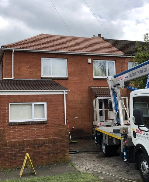 Roof cleaning case 04 after (Bristol)