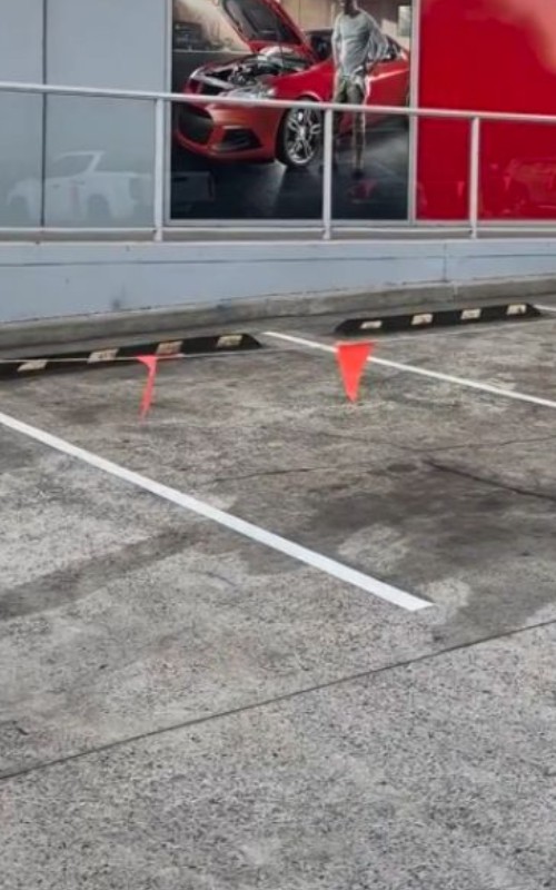 Car park cleaning case 04 before (Bristol)